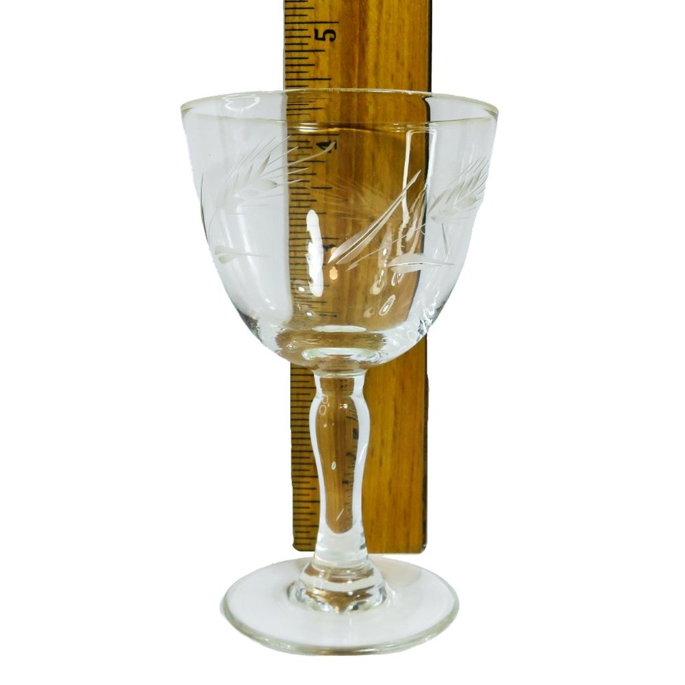 TWO (2) Vintage Flowing Wheat Etched Cordial Liqueur Glasses 4" Tall MCM
